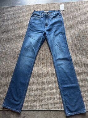 Straight-Leg Men's Jeans in Medium Blue